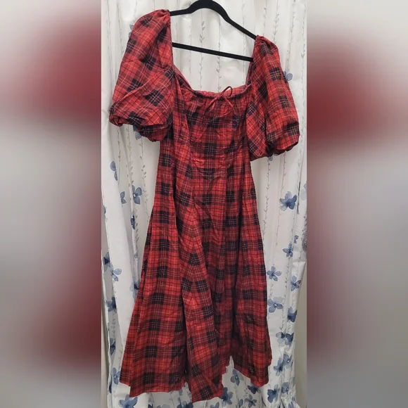 Selkie Royal Tartan Day Dress - Chinese Exclusive - Picture 2 of 8